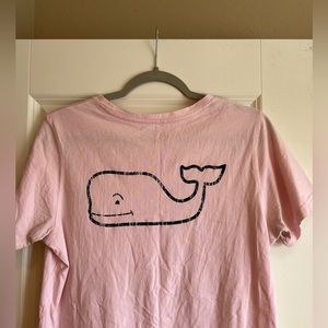 Pink vineyard vines tee